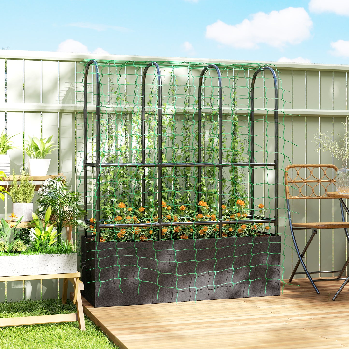 Bac de jardinage surélevé avec treillis