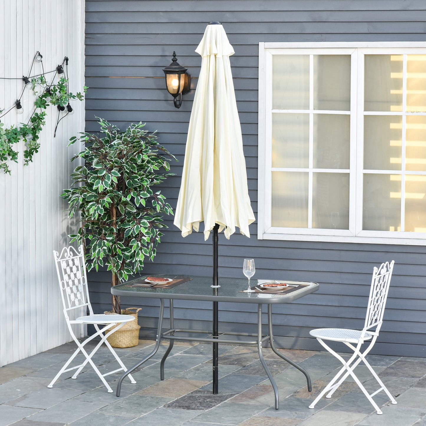 Table de patio en verre trempé avec trou pour parasol