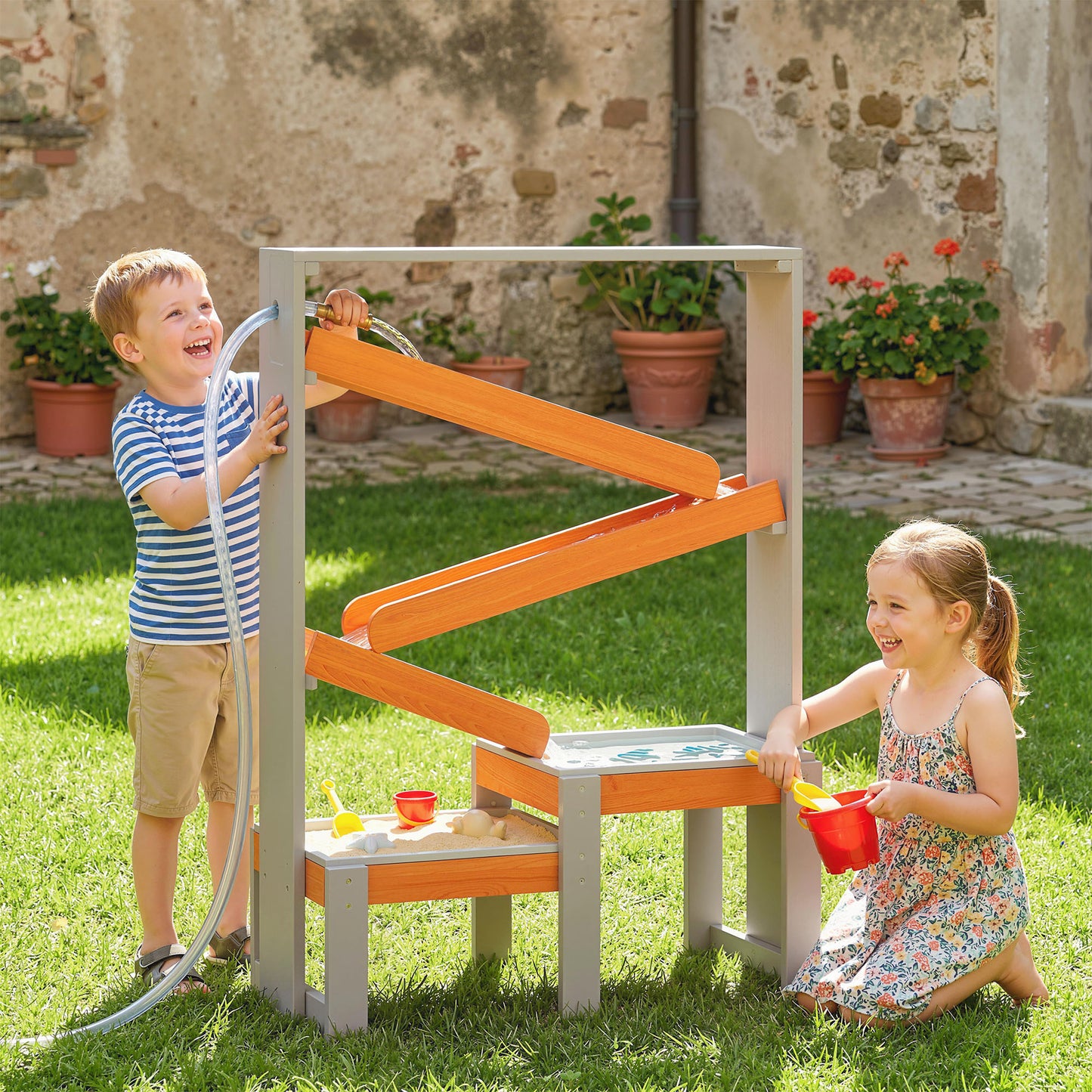 Table sensorielle sable et eau avec circuit pour enfants
