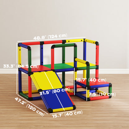 Structure d'escalade pour enfants avec glissade