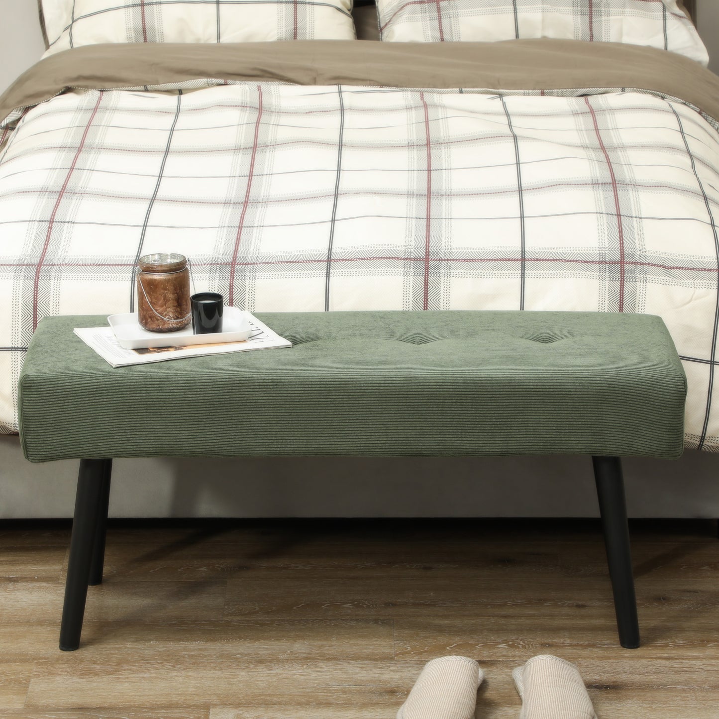 Banc capitonné en velours côtelé pieds en acier