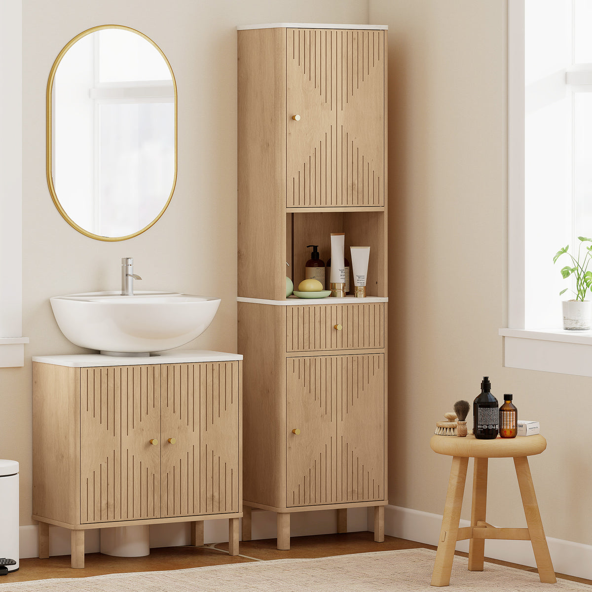 Armoire salle de bain 66 po — Chêne