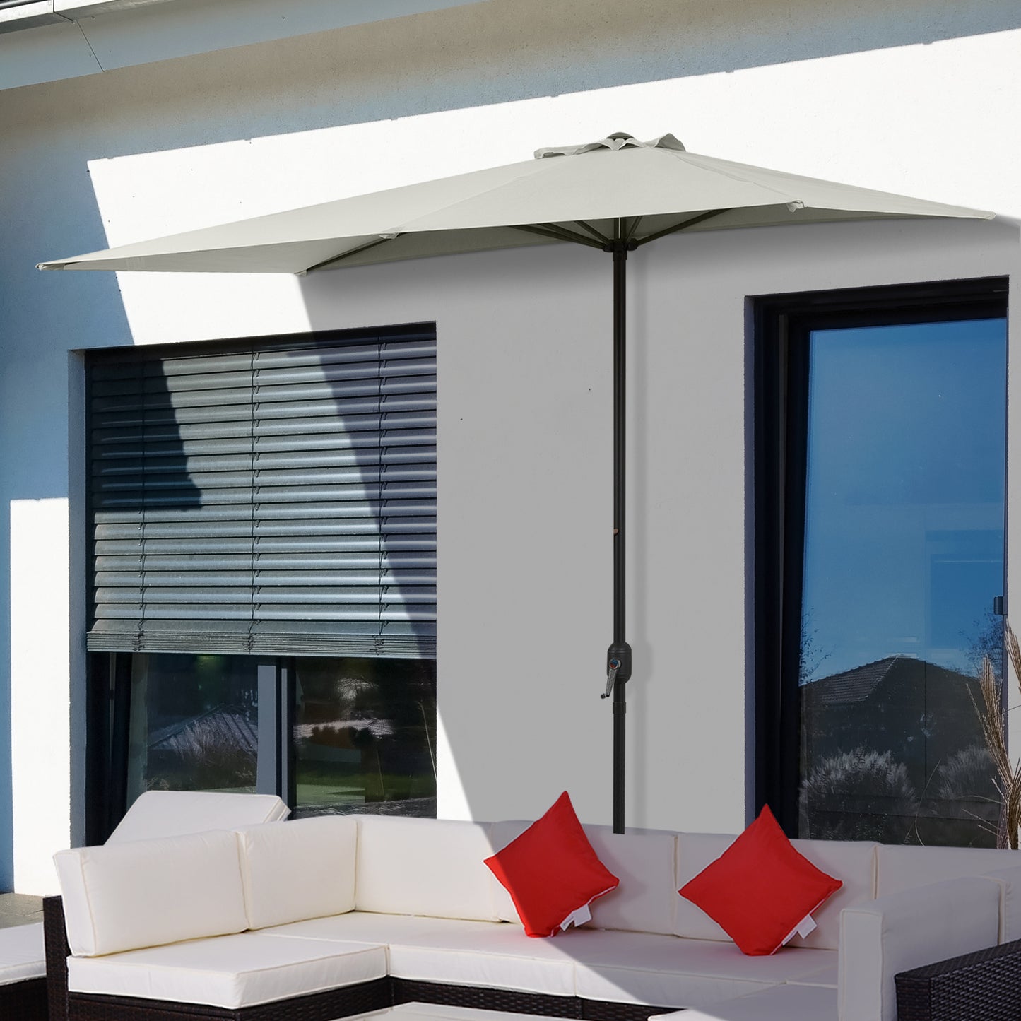 Parasol demi-lune de balcon 8 pi à manivelle