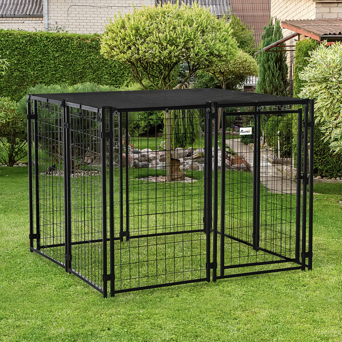 Enclos extérieur pour chien verrouillable