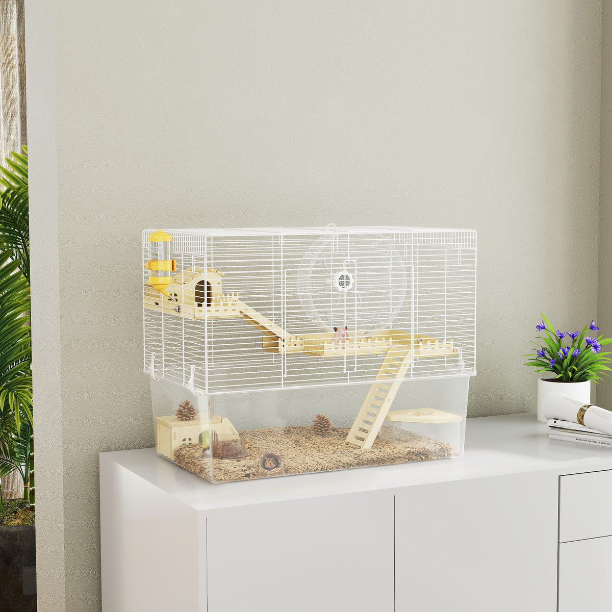 Cage à hamster sur plusieurs niveaux