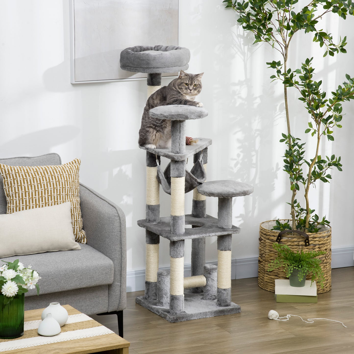 Tour à chat multi-niveaux 132 cm avec hamac