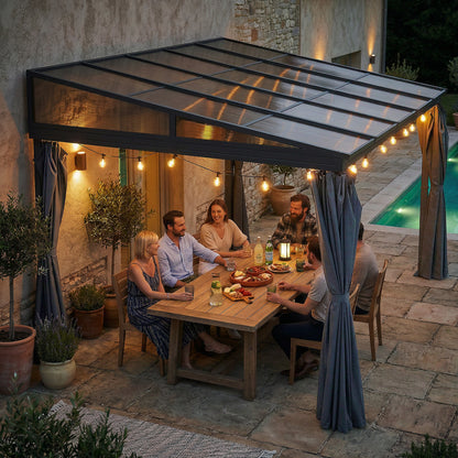 Pergola aluminium toit polycarbonate avec rideaux