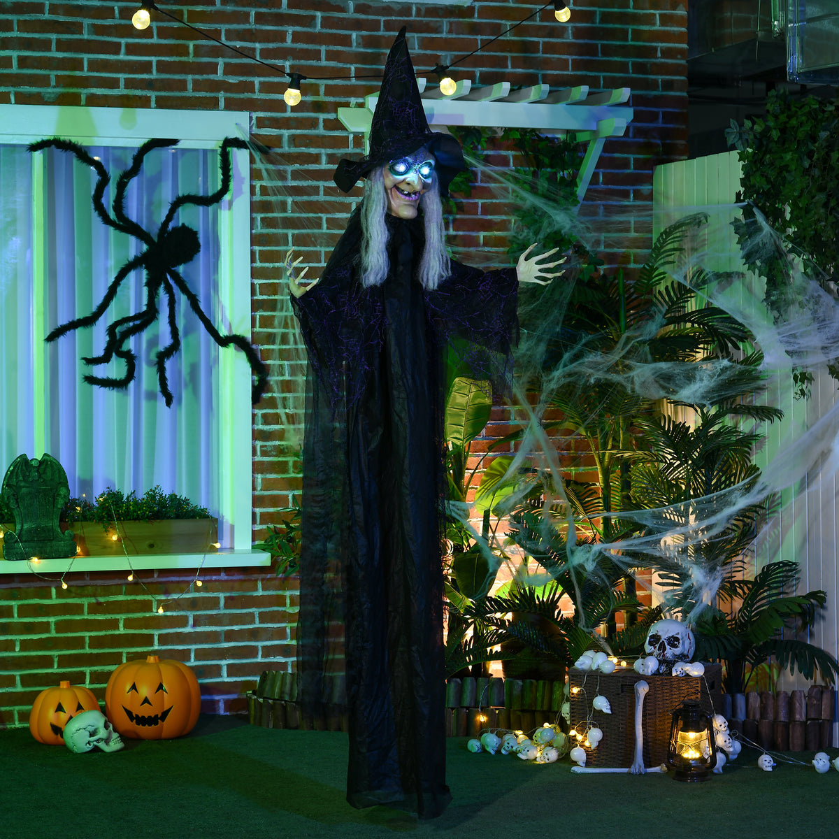 Sorcière grandeur nature 183 cm yeux lumineux — Noire