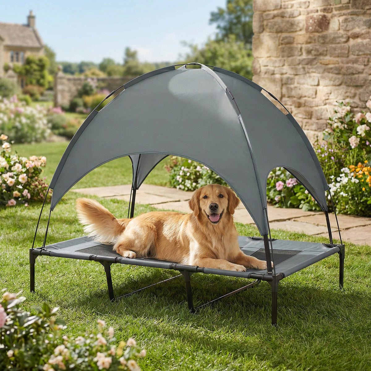 Lit surélevé pour chien avec auvent