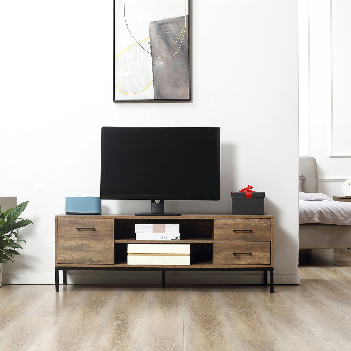 Meuble TV moderne avec rangement et tablettes ouvertes
