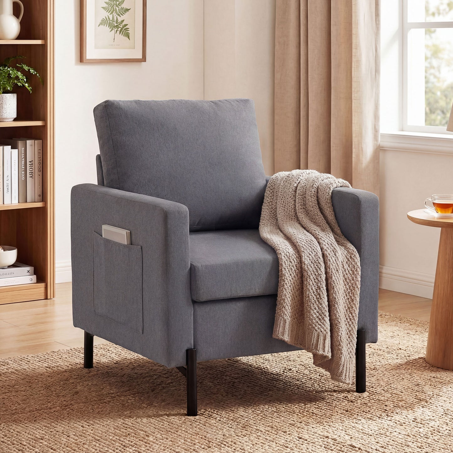 Fauteuil d'appoint rembourré avec poches latérales