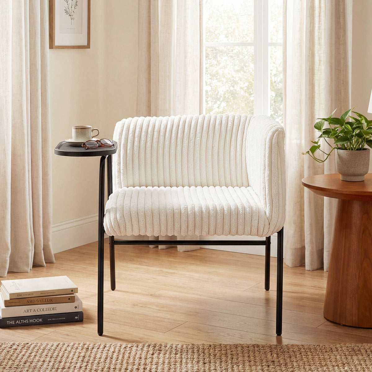 Chaise d'appoint moderne avec tablette