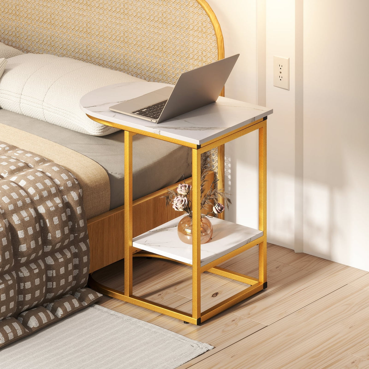 Table d'appoint en forme de C faux marbre