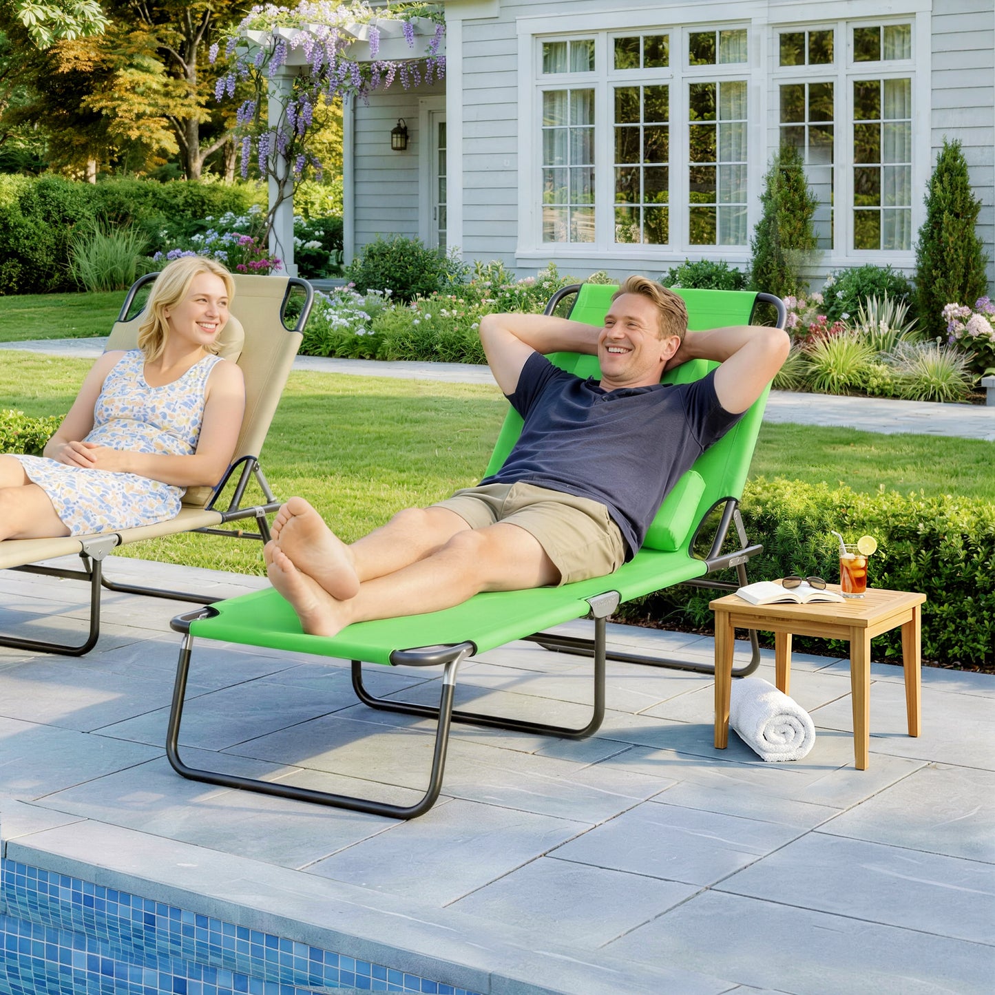 Chaise longue pliante avec trou visage ajustable