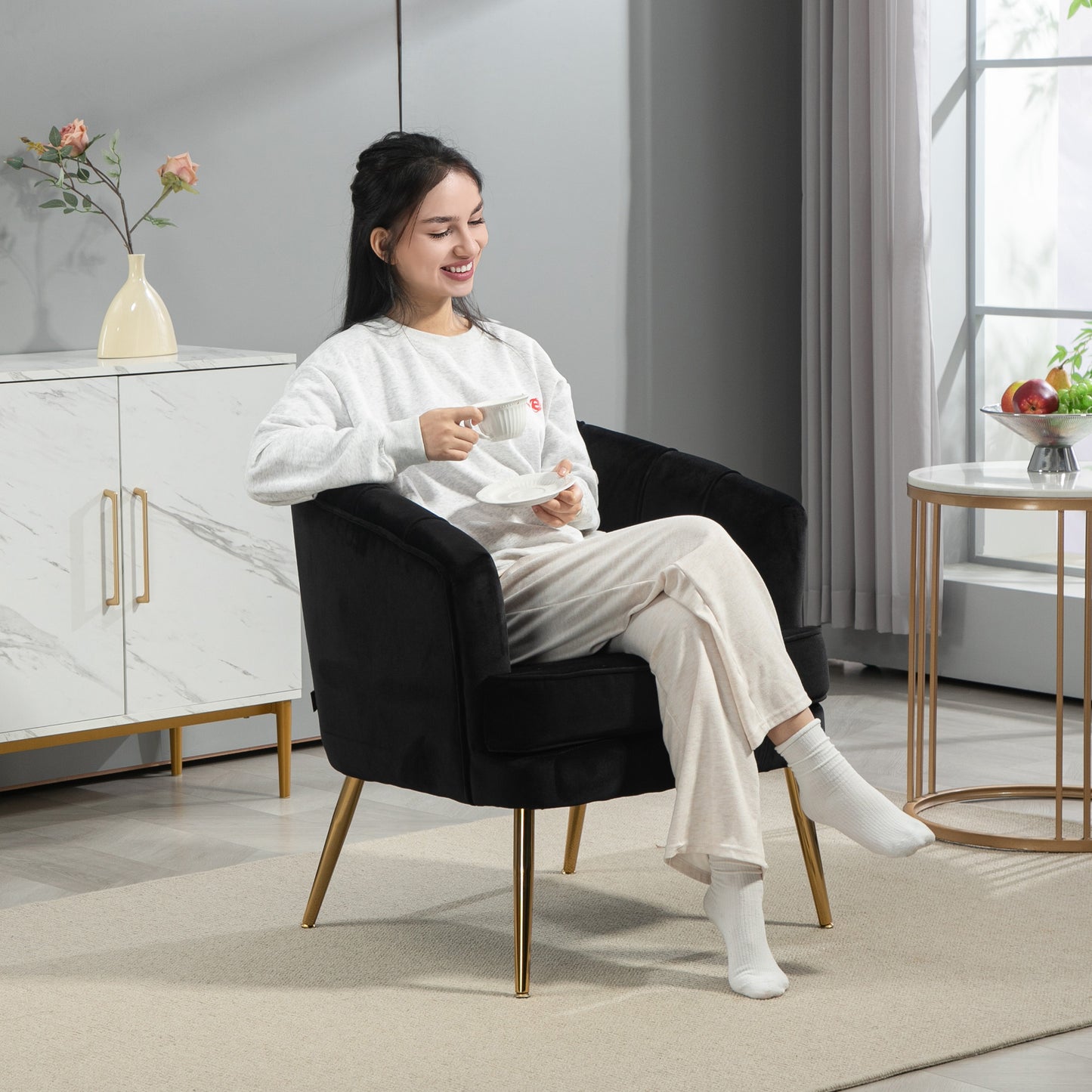 Fauteuil d'accent moderne avec pieds dorés en métal