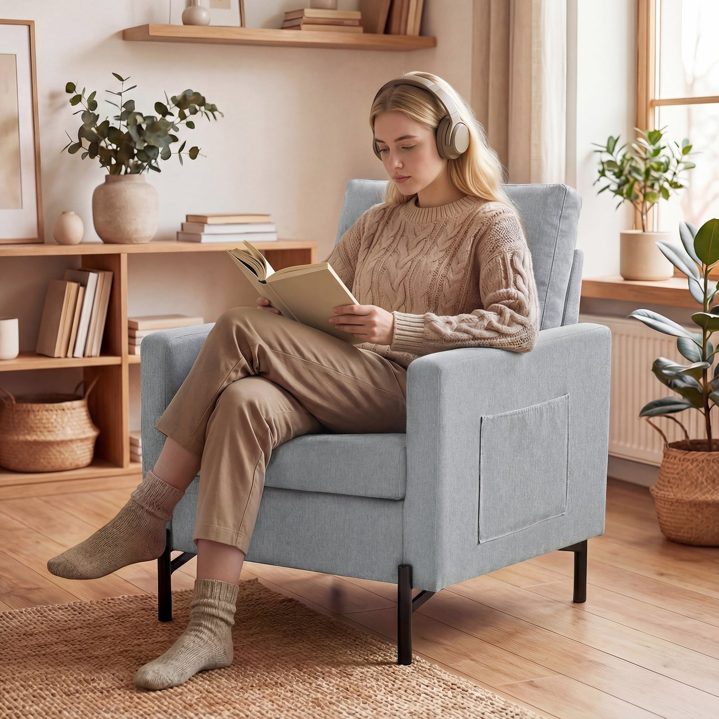 Fauteuil d'appoint rembourré avec poches latérales